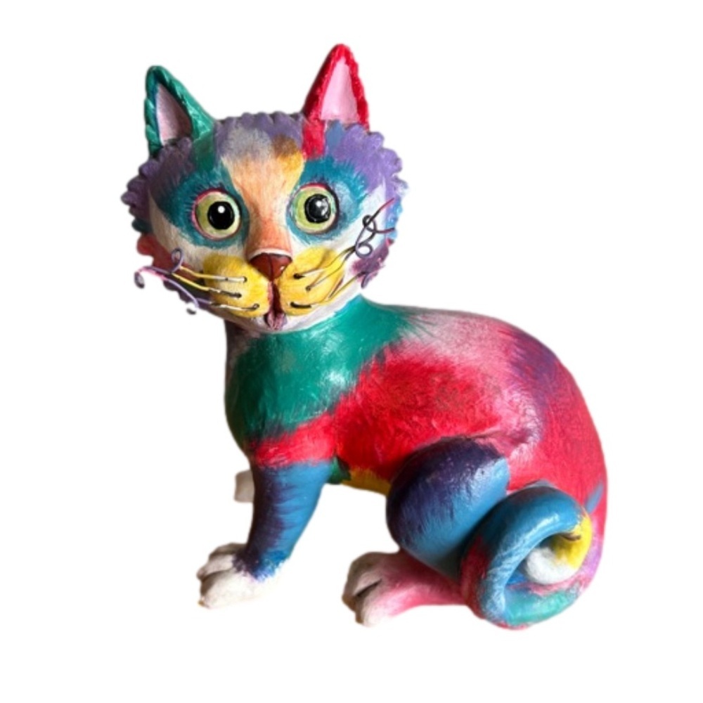 Vintage Bella Casa V. Sumner by Ganz 6.75” Colourful Cat  Figurine Wire Whisker